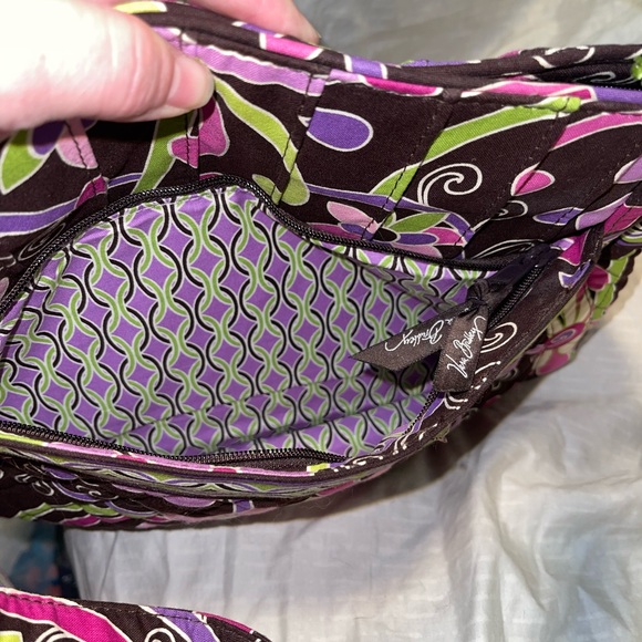 Vera Bradley Stephanie bag in Purple Punch. - Picture 4 of 6